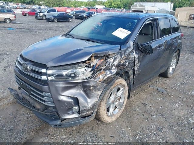 2018 TOYOTA HIGHLANDER LIMITED 6