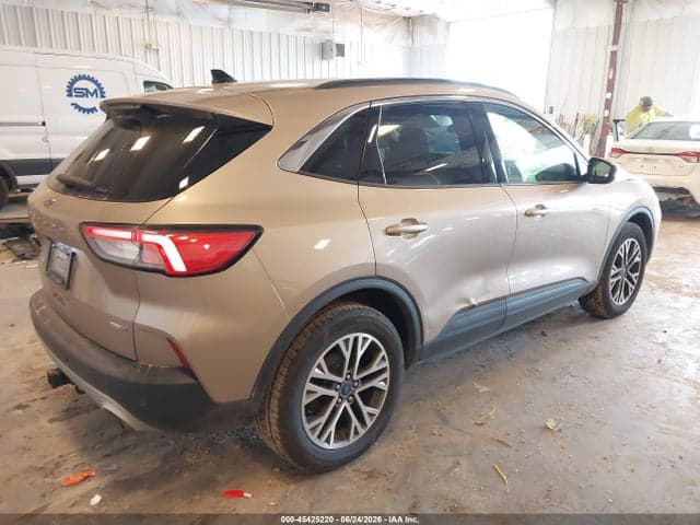 2020 FORD ESCAPE SEL 4