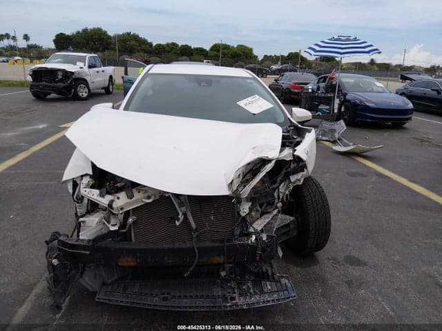 2019 TOYOTA COROLLA LE 13