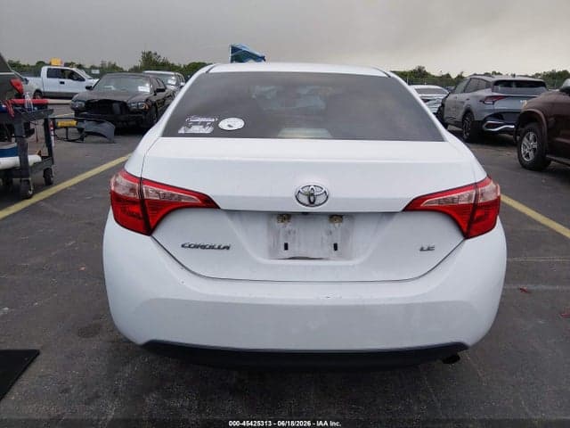 2019 TOYOTA COROLLA LE 17