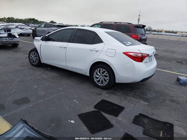 2019 TOYOTA COROLLA LE 3