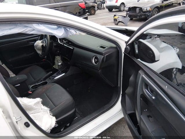 2019 TOYOTA COROLLA LE 5