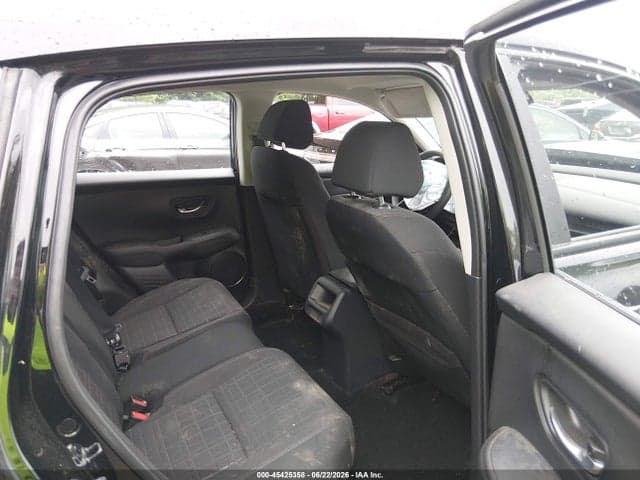 2025 HONDA HR-V AWD LX 8