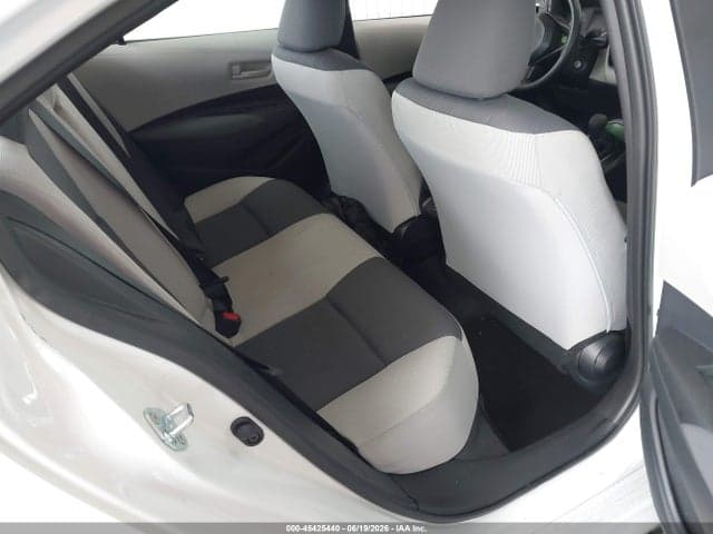 2025 TOYOTA COROLLA LE 8