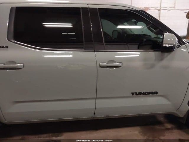 2022 TOYOTA TUNDRA SR5 12