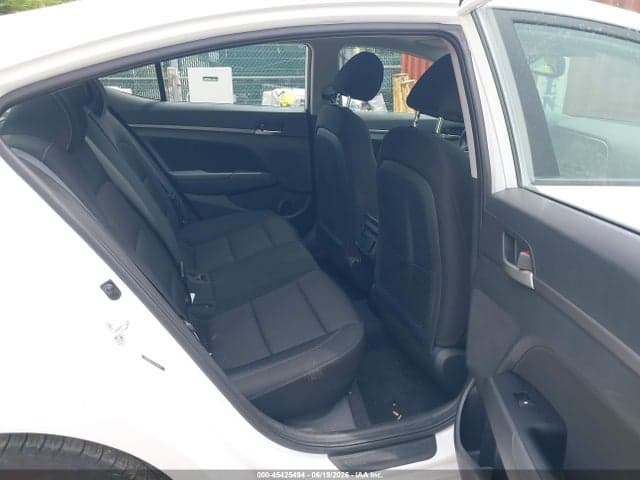 2018 HYUNDAI ELANTRA VALUE EDITION 8