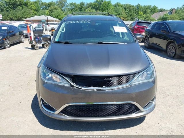 2017 CHRYSLER PACIFICA TOURING-L 12