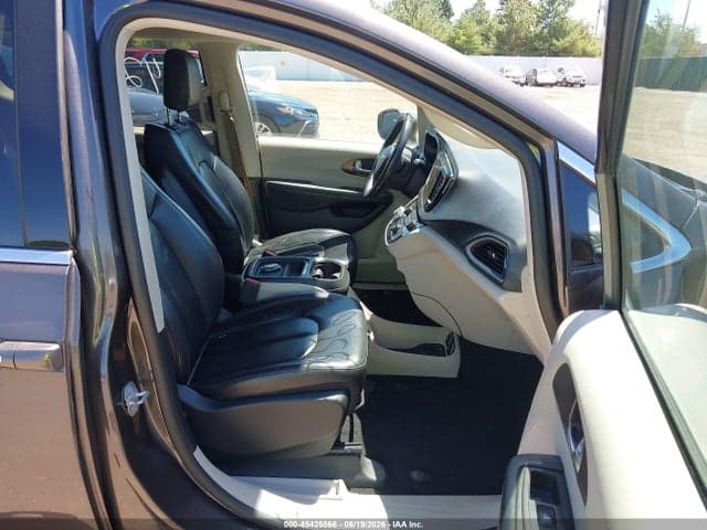 2017 CHRYSLER PACIFICA TOURING-L 5