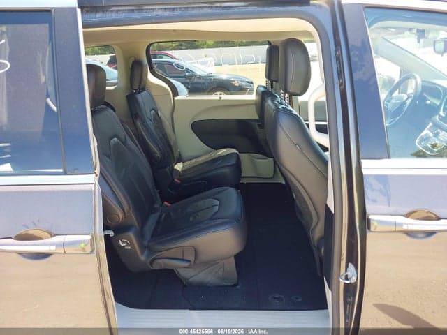 2017 CHRYSLER PACIFICA TOURING-L 8