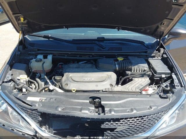 2017 CHRYSLER PACIFICA TOURING-L 10
