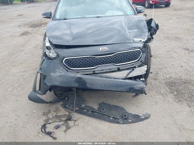 2017 KIA NIRO TOURING 6