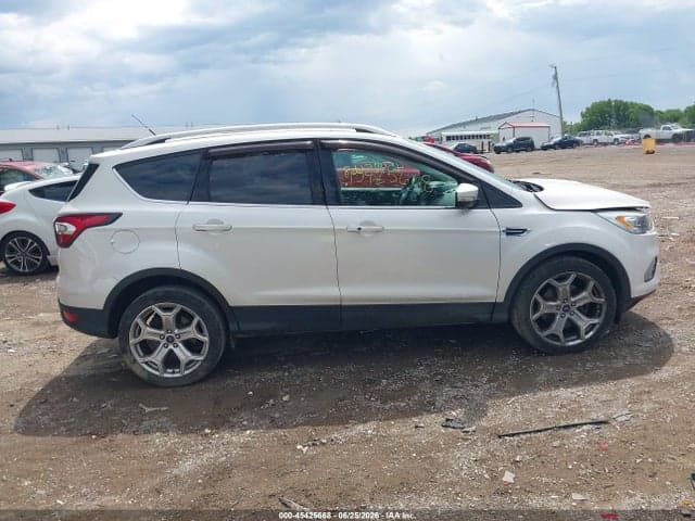 2017 FORD ESCAPE TITANIUM 14
