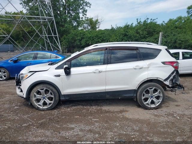 2017 FORD ESCAPE TITANIUM 15