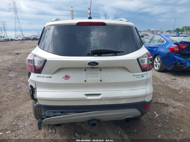 2017 FORD ESCAPE TITANIUM 17