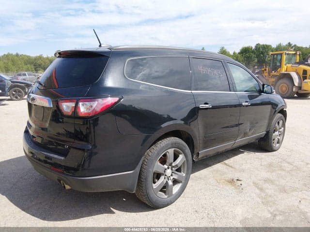 2017 CHEVROLET TRAVERSE LT 20