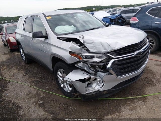 2018 CHEVROLET TRAVERSE LS 1