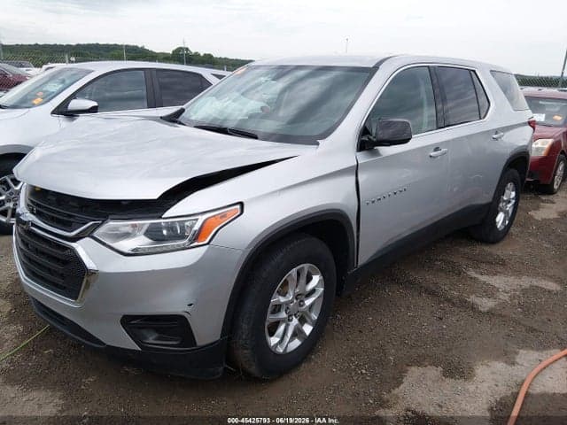 2018 CHEVROLET TRAVERSE LS 2