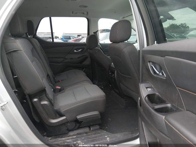 2018 CHEVROLET TRAVERSE LS 8