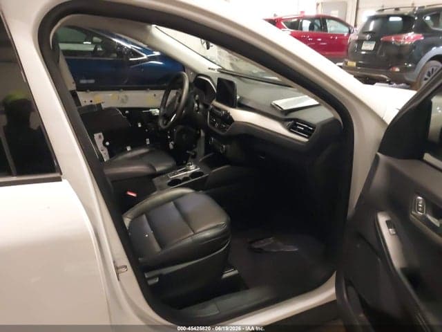 2022 FORD ESCAPE SEL 5