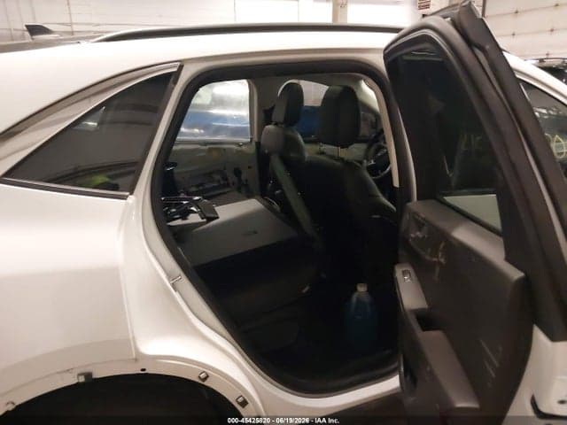 2022 FORD ESCAPE SEL 8