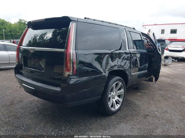 2017 CADILLAC ESCALADE ESV 4