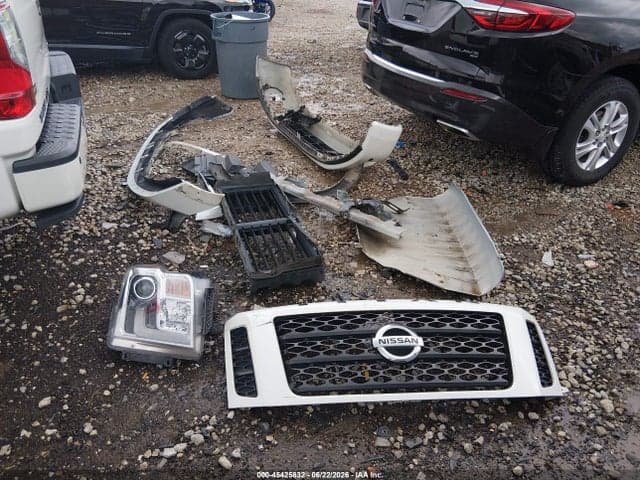 2018 NISSAN TITAN PRO-4X 12