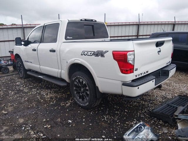 2018 NISSAN TITAN PRO-4X 3