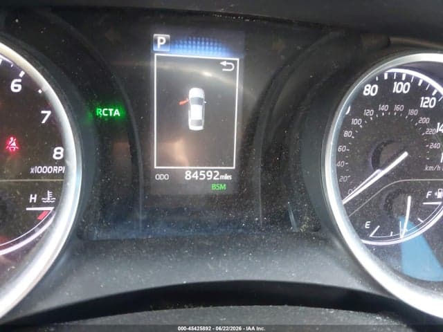 2018 TOYOTA CAMRY LE 14