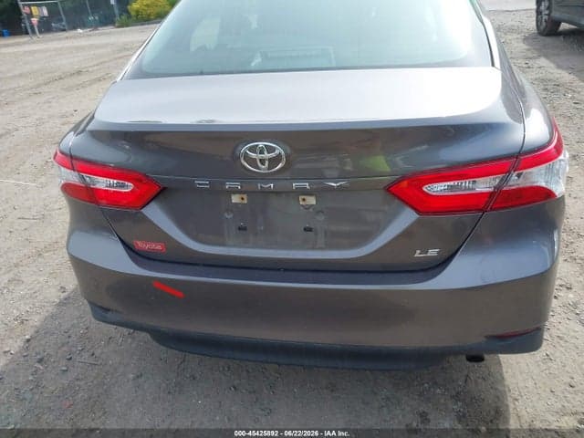 2018 TOYOTA CAMRY LE 15