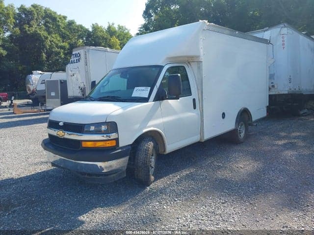 2025 CHEVROLET EXPRESS CUTAWAY WORK VAN 2