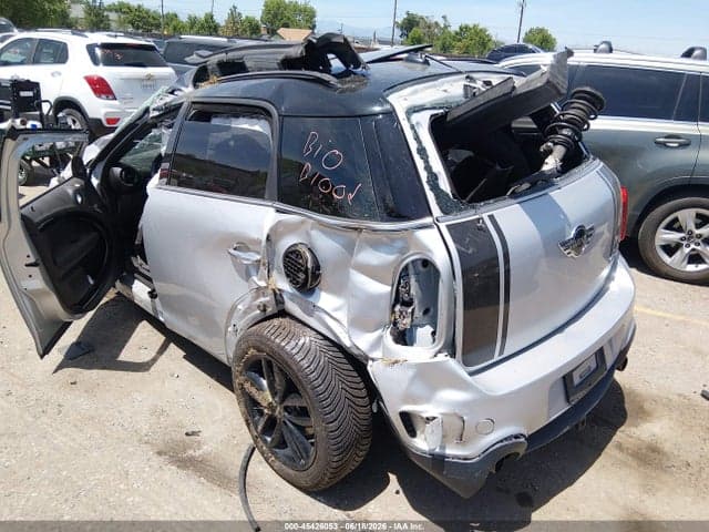 2013 MINI COUNTRYMAN COOPER 3