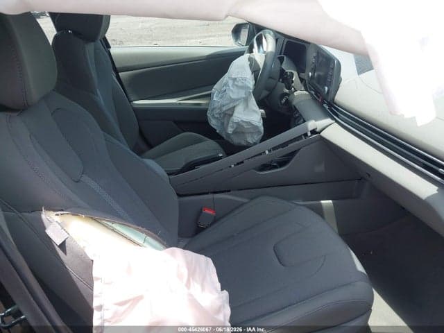 2026 HYUNDAI ELANTRA SE 5