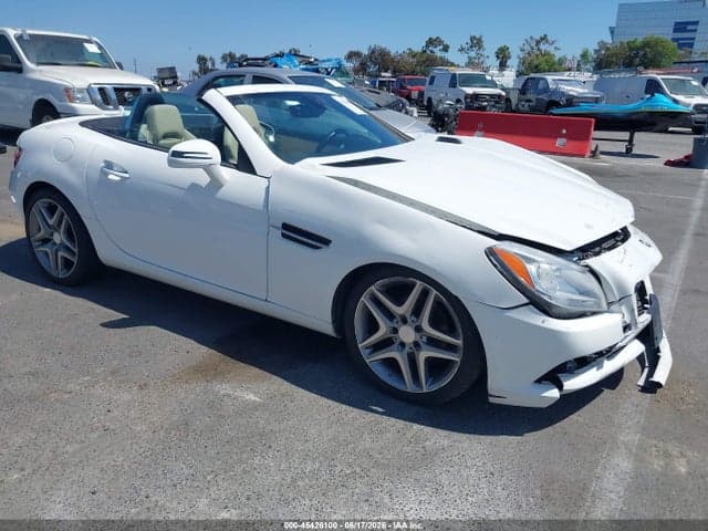 2015 MERCEDES-BENZ SLK 250