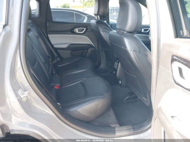 2024 JEEP COMPASS LIMITED 4X4 8