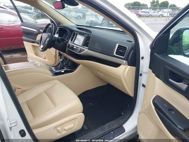 2017 TOYOTA HIGHLANDER XLE 5