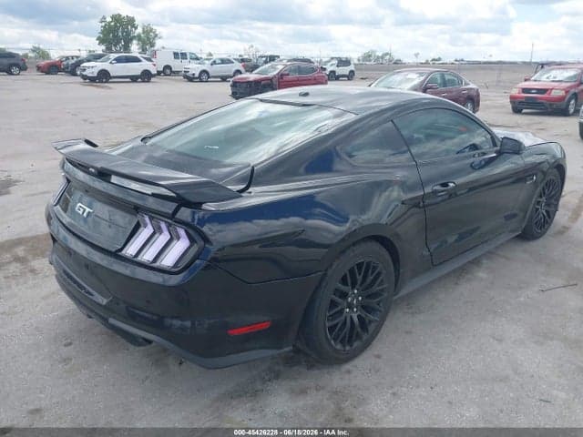 2020 FORD MUSTANG 4