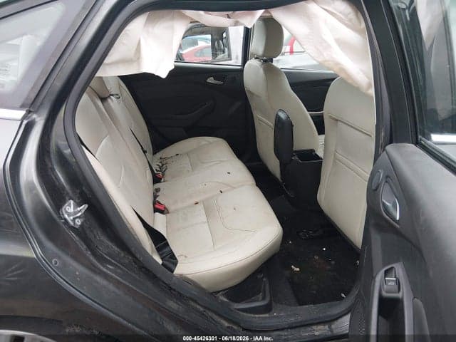 2017 FORD FOCUS TITANIUM 8