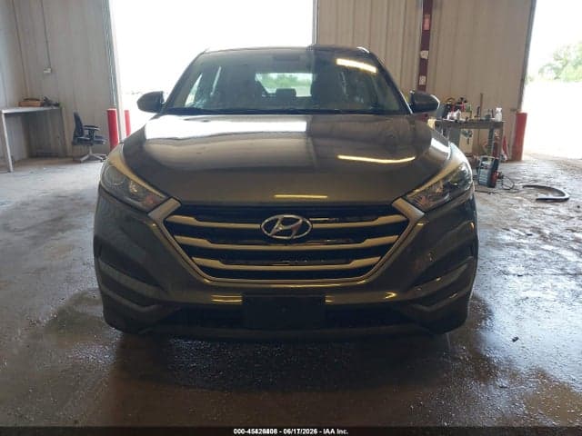 2018 HYUNDAI TUCSON SE 6