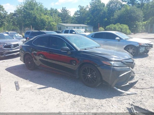 2021 TOYOTA CAMRY XSE - 1