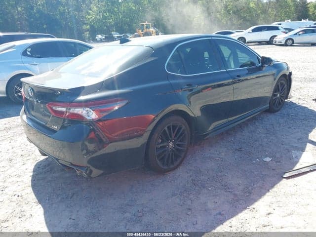 2021 TOYOTA CAMRY XSE 4