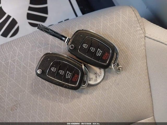 2018 HYUNDAI TUCSON SE 11