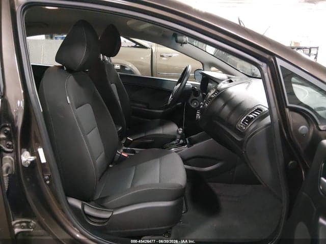 2017 KIA FORTE LX 5