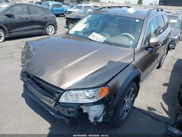 2013 VOLVO XC70 T6 2