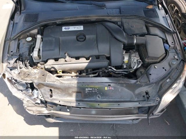 2013 VOLVO XC70 T6 10