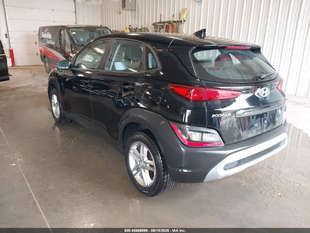 2023 HYUNDAI KONA SE 3