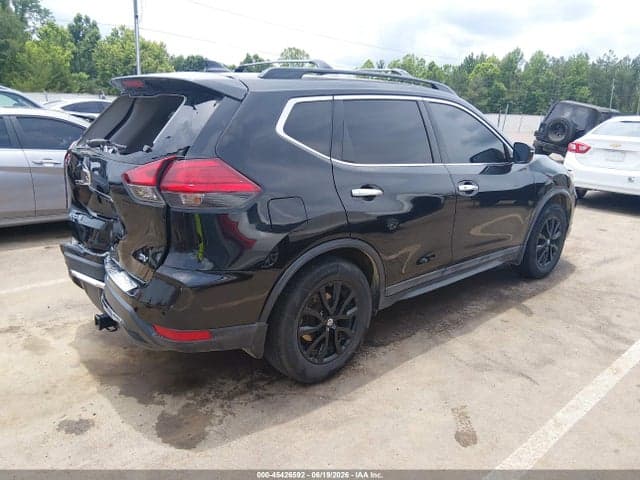 2017 NISSAN ROGUE SV 4