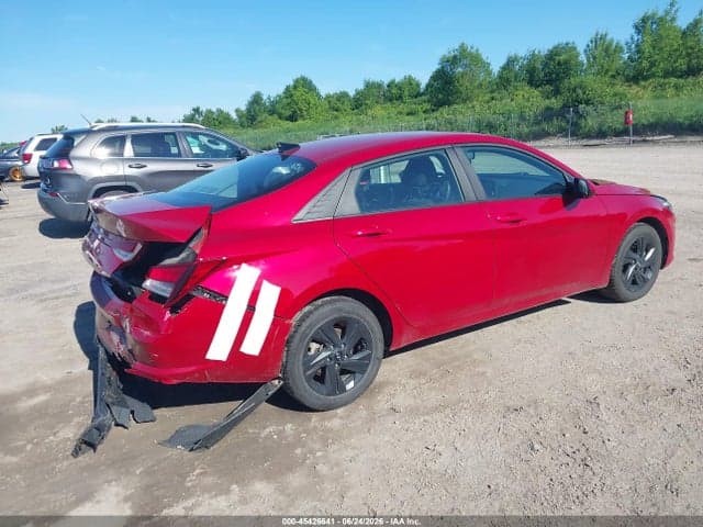 2023 HYUNDAI ELANTRA SEL 4