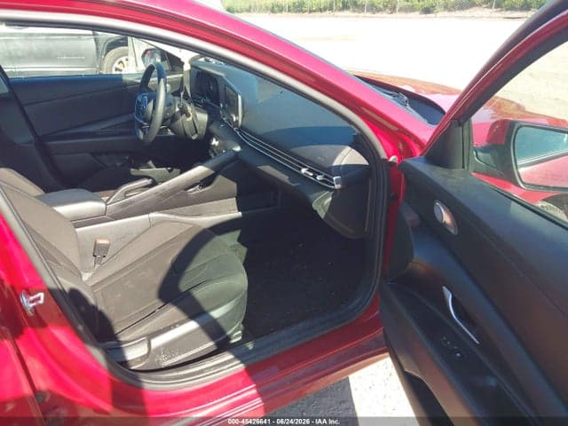 2023 HYUNDAI ELANTRA SEL 5