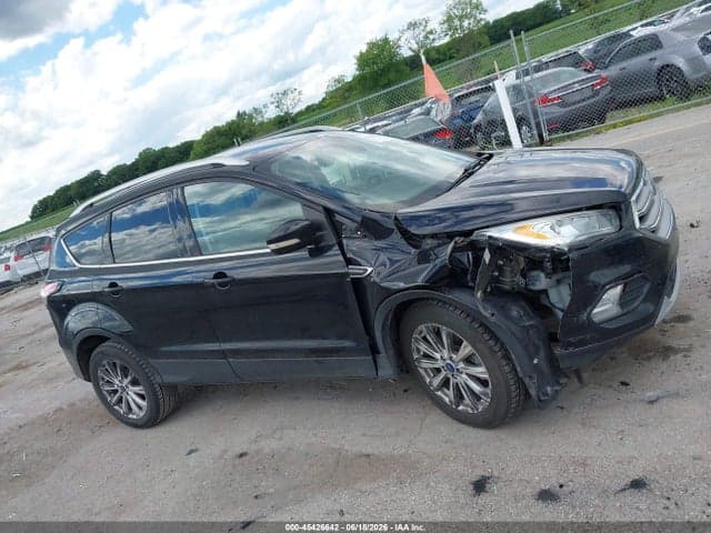 2017 FORD ESCAPE TITANIUM 14