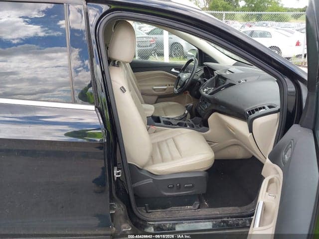 2017 FORD ESCAPE TITANIUM 5